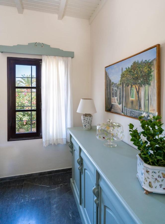 Appartement Carissa House In Crete à Sitía Extérieur photo