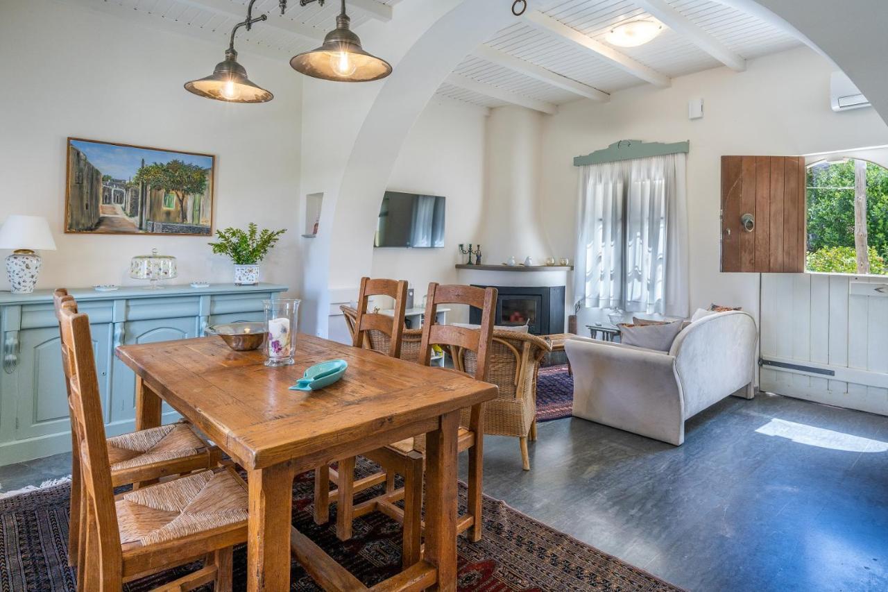 Appartement Carissa House In Crete à Sitía Extérieur photo